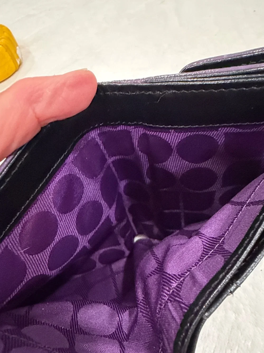 kate spade Vintage Y2K Dot Noel Purple Patent Trim  Fold-Over Wallet VGVC